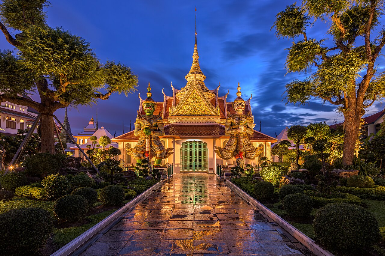 ถ่ายภาพวัดอรุณ